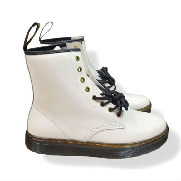 NEW Dr. Martens Zavala T Lamper Combat Boot in White Leather Unisex M 10/W 11 - Picture 6 of 15